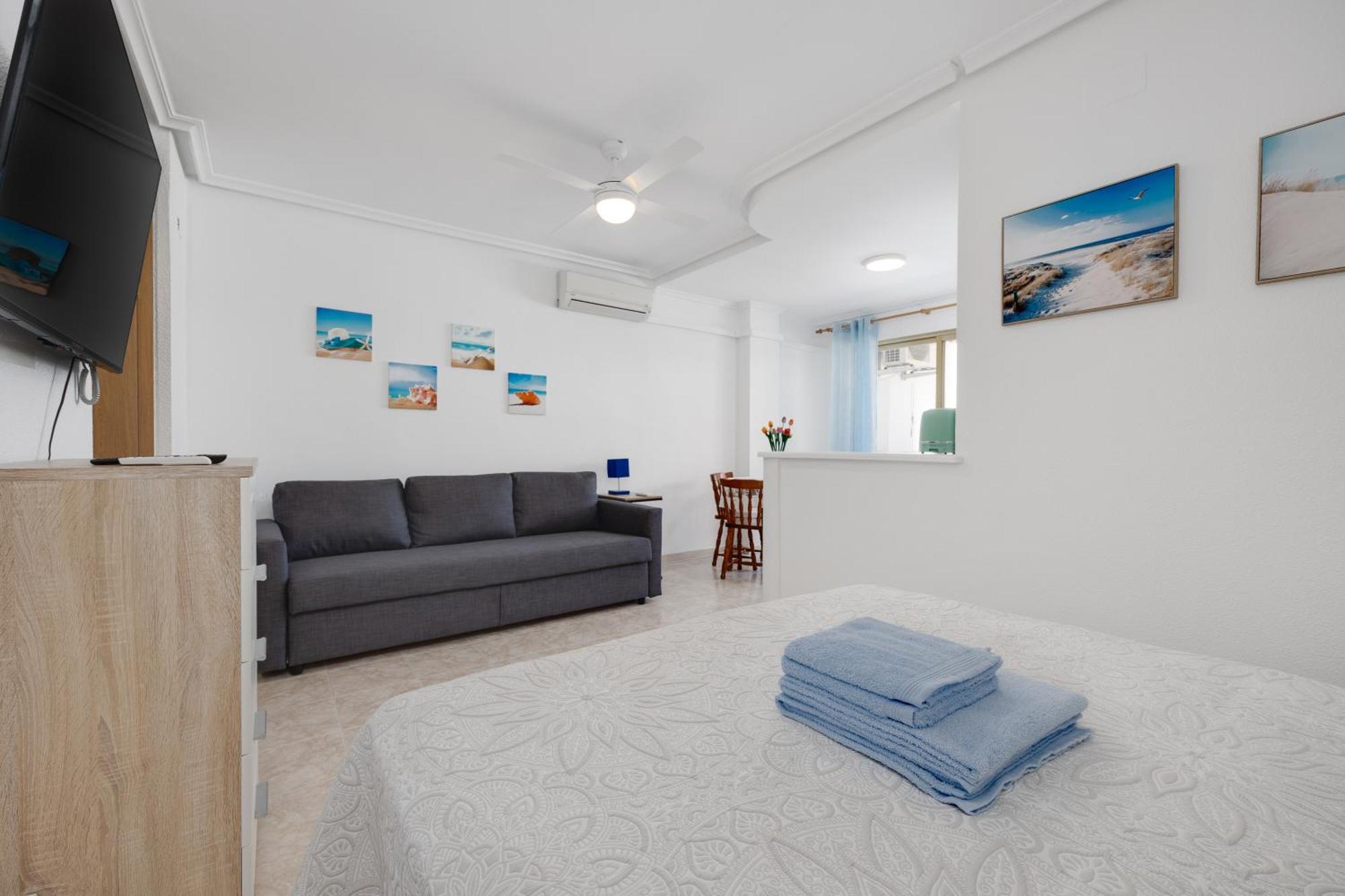 Studio Relax Playa Del Cura, Felix Rodriguez 3 Torrevieja Eksteriør billede