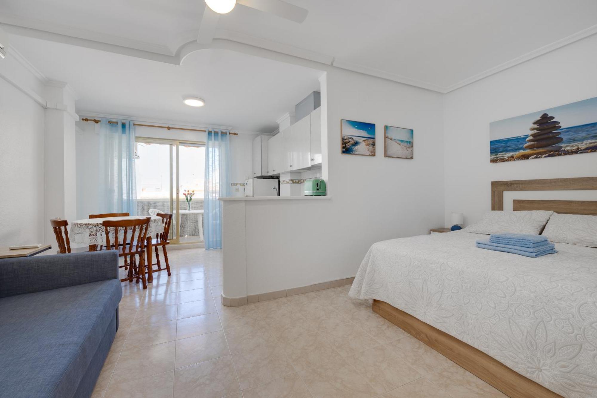 Studio Relax Playa Del Cura, Felix Rodriguez 3 Torrevieja Eksteriør billede
